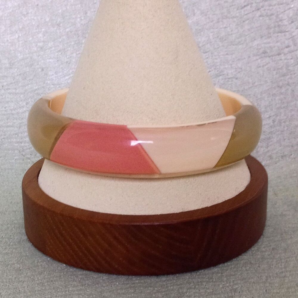 Vintage 1980 Lucite Bangle Pink Beige & Cream Triangular Panels Encased Acrylic